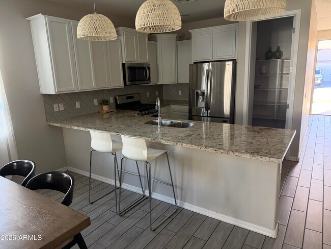 Building Photo - 8418 W Atlantis Wy