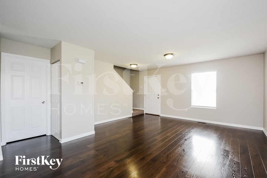 Building Photo - 4 Flying Fox Way