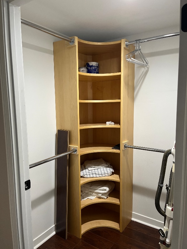 Building Photo - 425 W Beech St