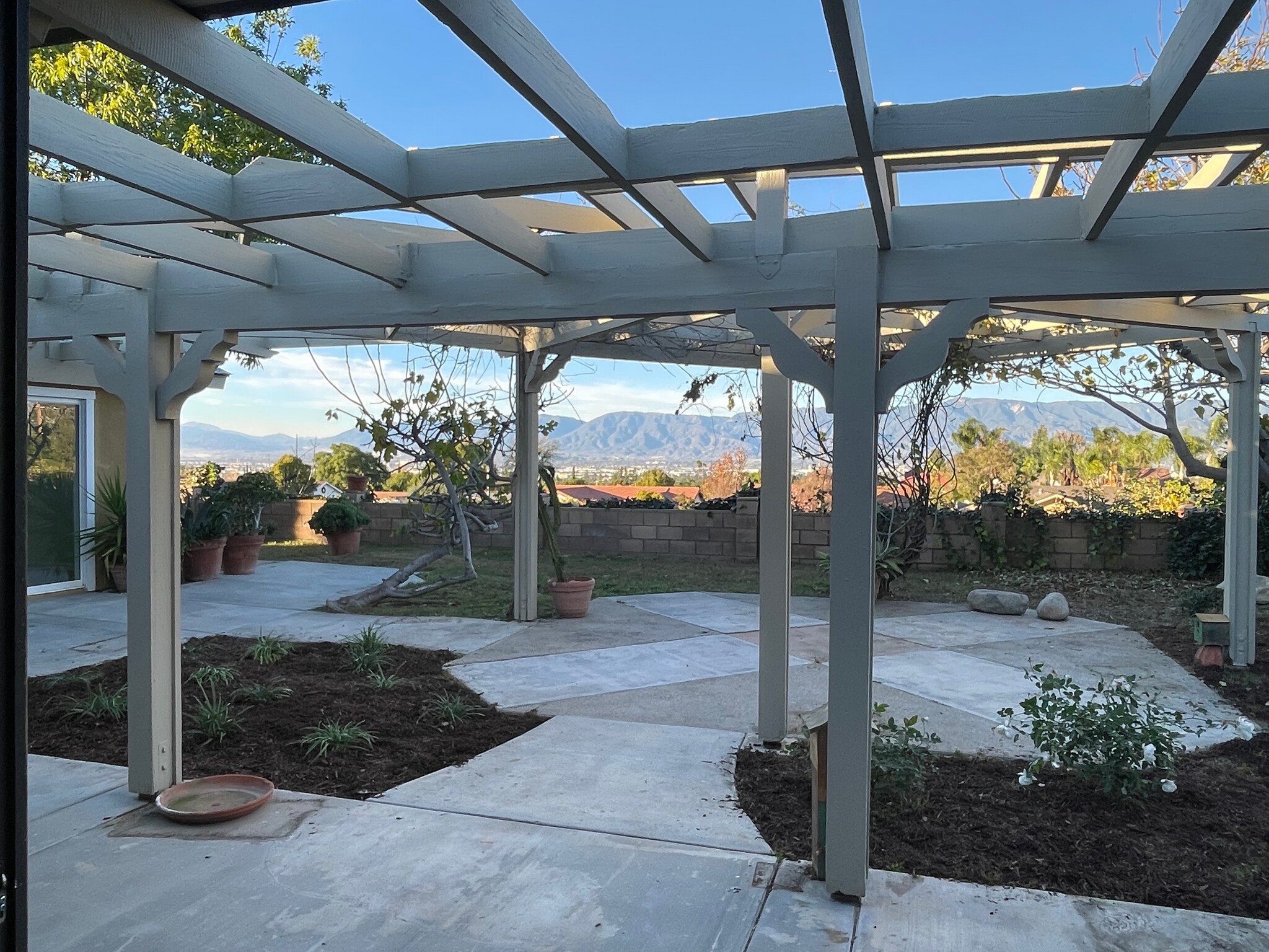 Building Photo - 25660 Allen Way