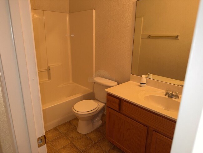 Building Photo - 5304 Lauren Lea Dr