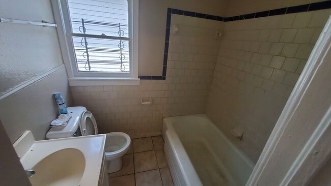 Building Photo - 1111 Georgia Ave