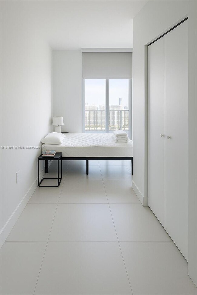 Building Photo - 330 Sunny Isles Blvd