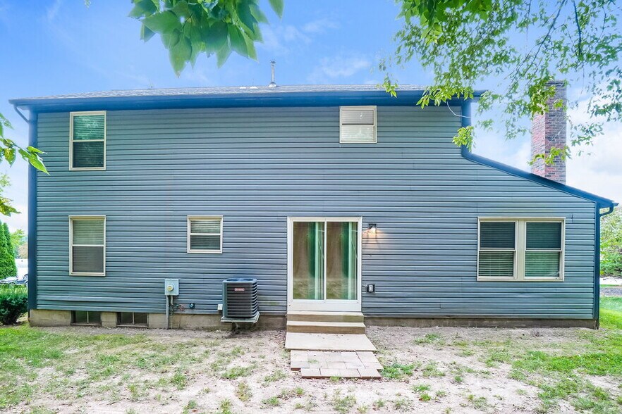 Building Photo - 442 Rambling Brook Dr