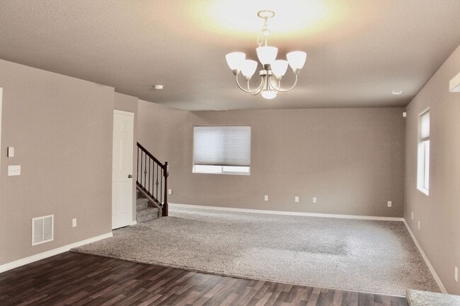 Building Photo - Well Cared For 3 bed/2.5 Bath Home in Security - Widefield