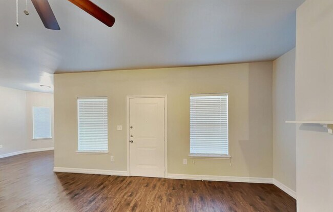 Building Photo - Charming 4-Bedroom Retreat Designed for Everyday Comfort