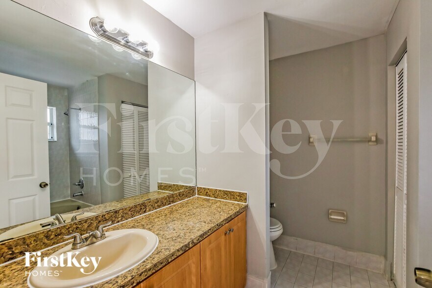 Building Photo - 18023 SW 139th Pl