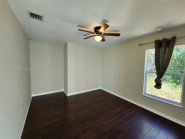 Building Photo - 4272 SW Dido Dr