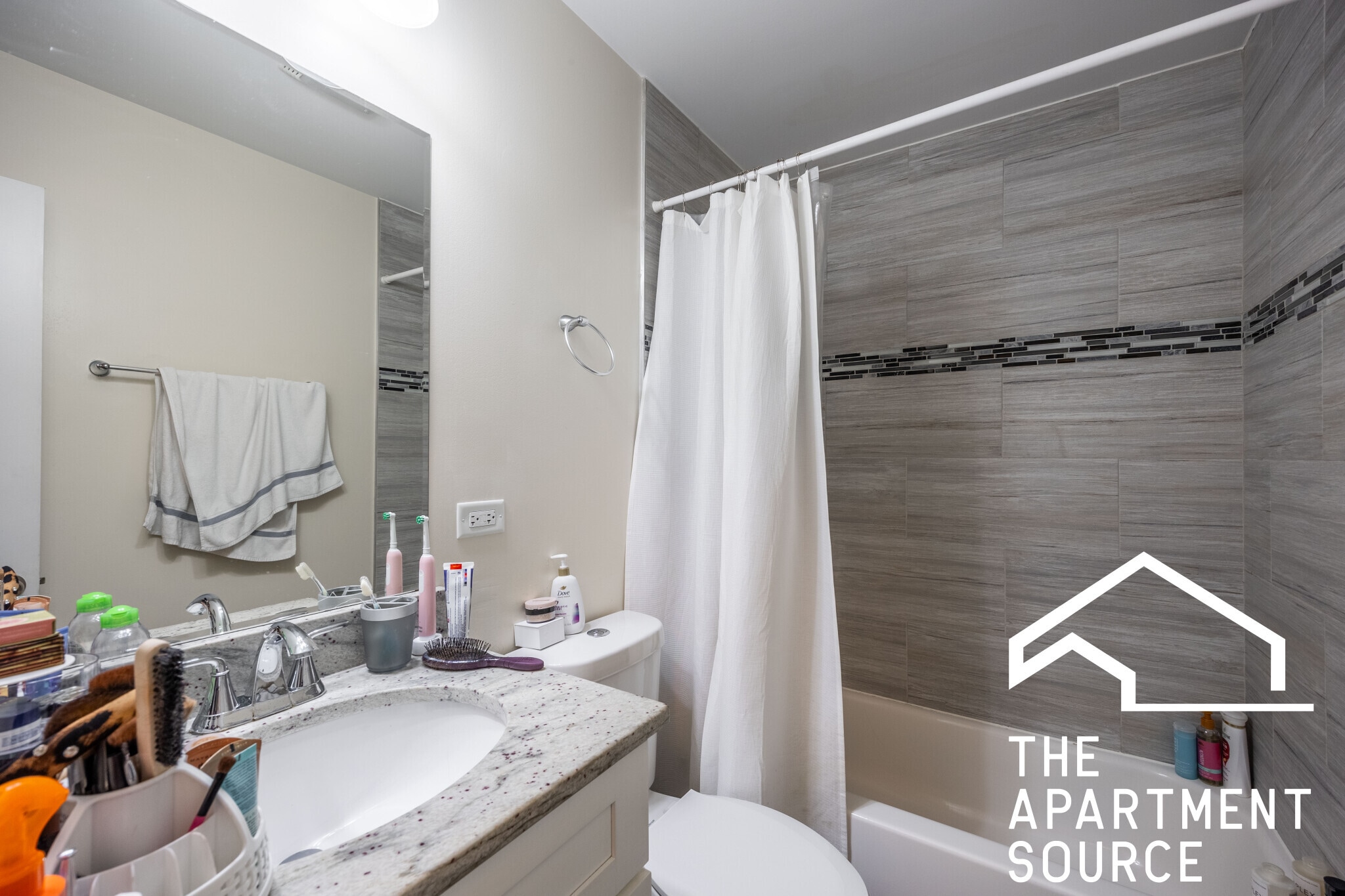 Building Photo - 1431 N Cleaver St