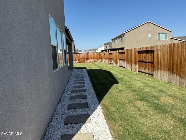 Building Photo - 7400 Carambola Pl