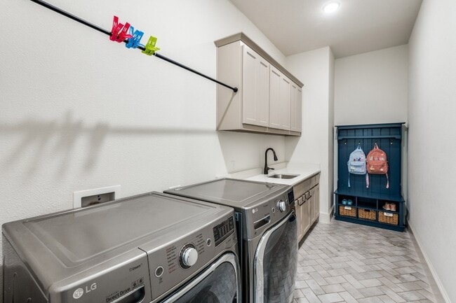 Building Photo - 4351 Mill Branch Dr