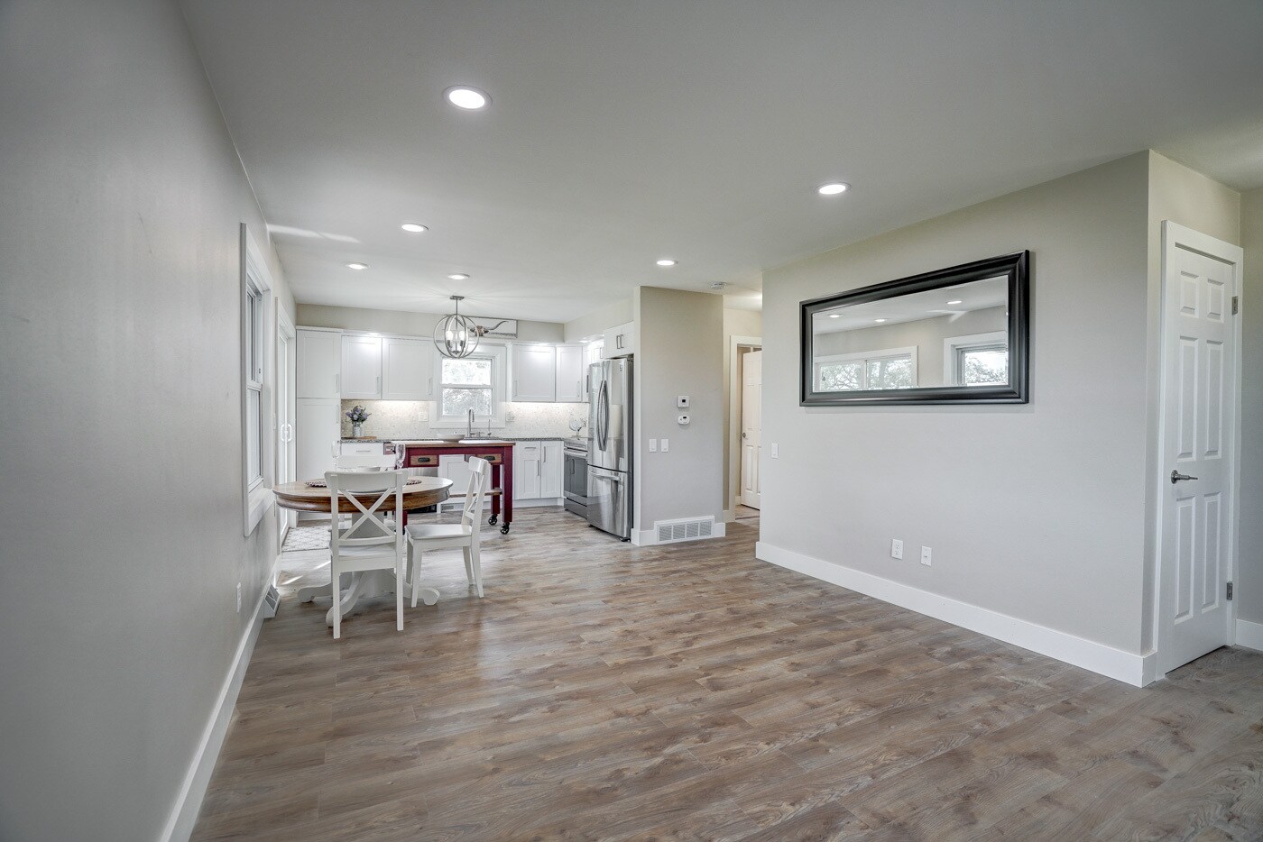 Open concept layout - 4688 Capitol View Rd