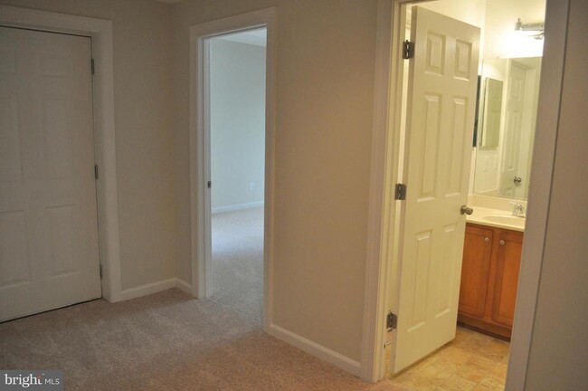 Building Photo - 22639 Tivoli Ln