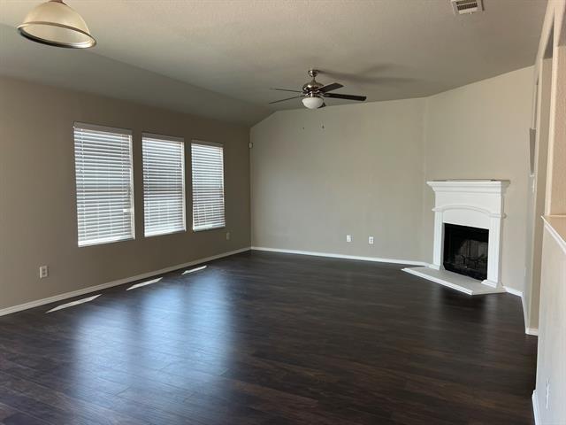 Building Photo - 1717 Grassy View Dr