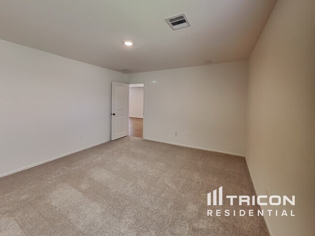 Building Photo - 3009 Twisted Myrtle Dr