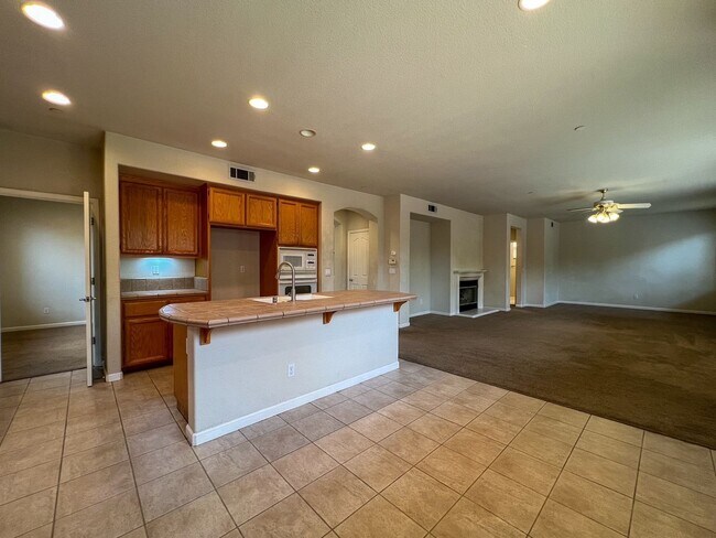 Building Photo - 151 San Marco Way
