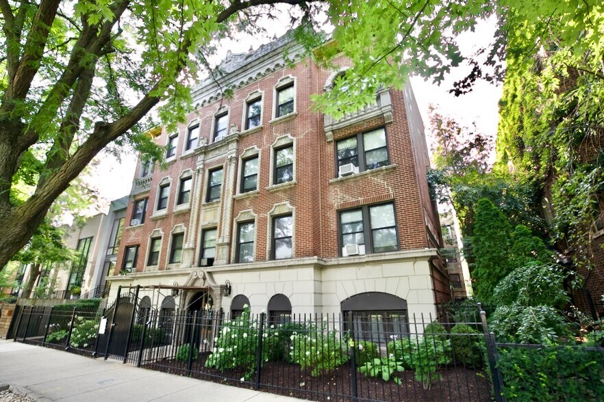 Primary Photo - 1742 N Humboldt Blvd