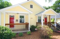 Building Photo - Adorable Renovated Duplex in Walltown with ALL Appliances - Large Fenced Yd!