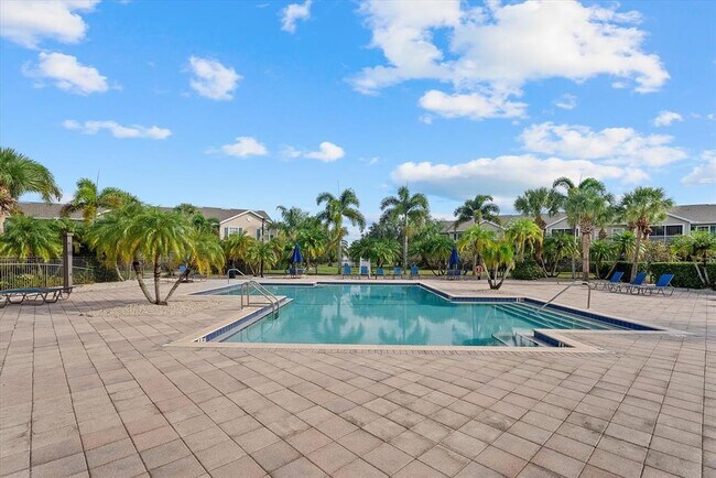 Building Photo - 7411 Vista Way