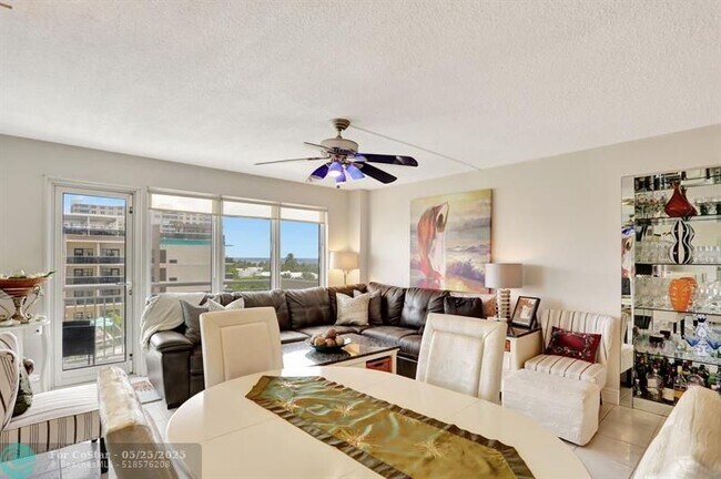 Building Photo - 133 N Pompano Beach Blvd