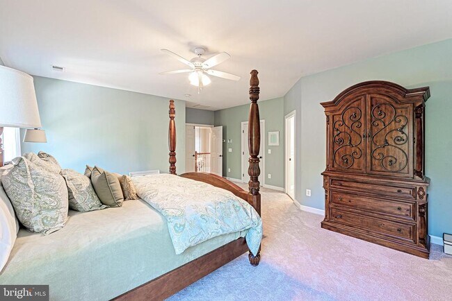 Building Photo - 47333 Middle Bluff Pl