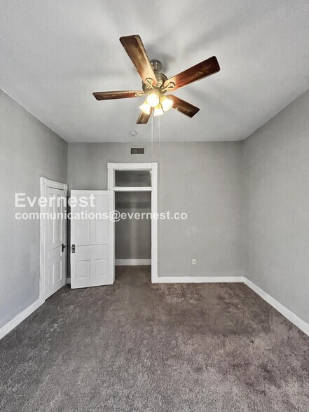 Building Photo - 2034 W Grace St