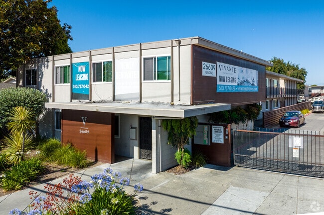 Building Photo - Vivante Apartments