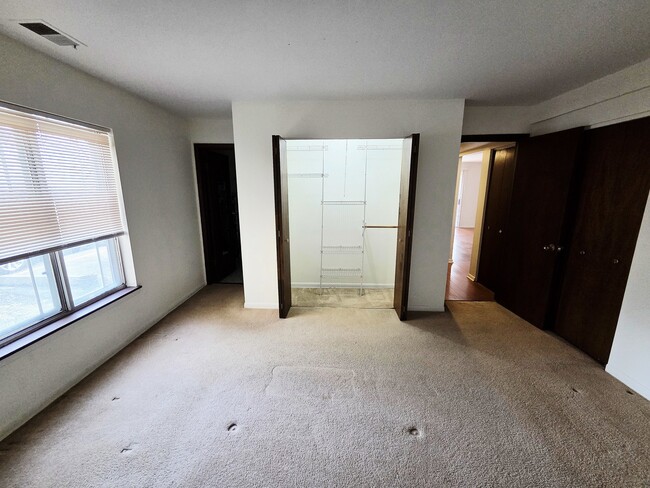 Building Photo - 1414 Lehigh Ave