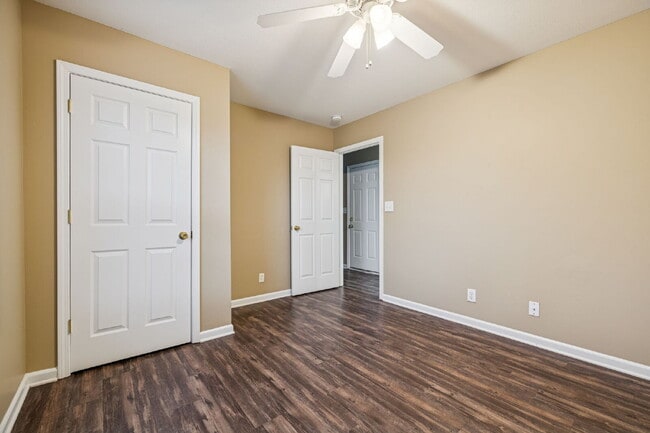 Building Photo - 269 B EXECUTIVE AVENUE