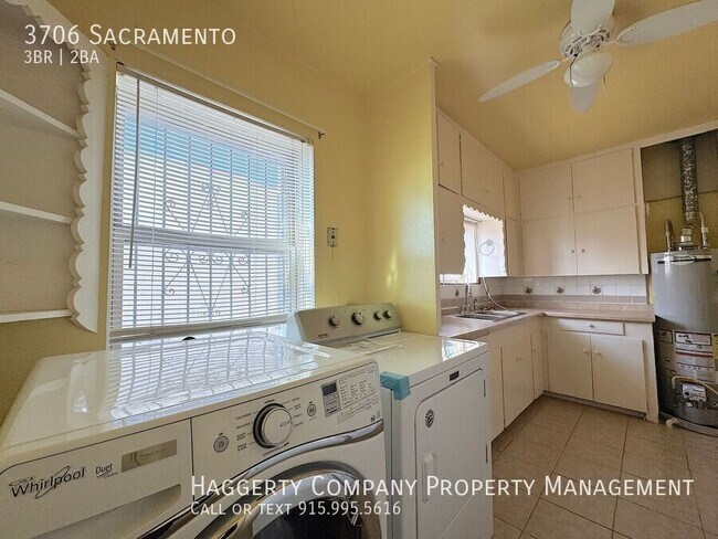 Building Photo - 3706 Sacramento-