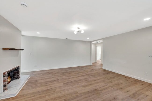 Building Photo - Single level 3 bedrooms home in San Diego ...