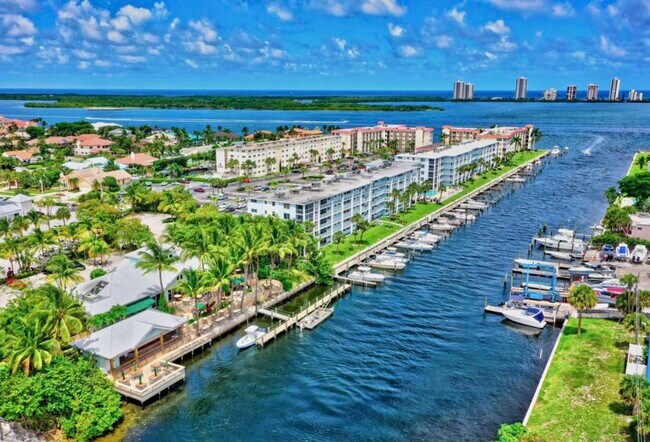 Primary Photo - 108 Paradise Harbour Blvd