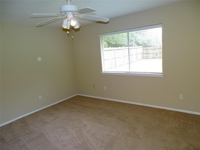 Building Photo - 7247 Barton Oaks Dr