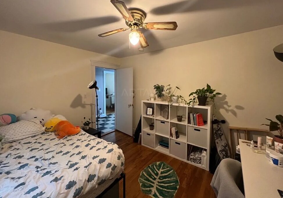 Building Photo - 45 Franklin St