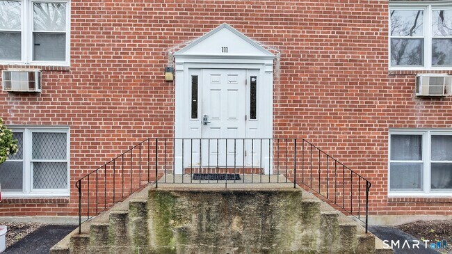 Building Photo - 111 A Niles Hill Rd