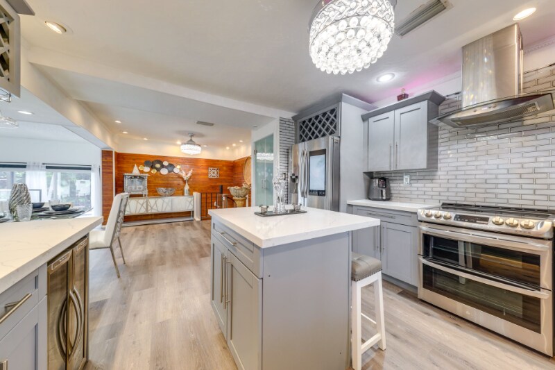 Building Photo - 3609 SW 58th Ave