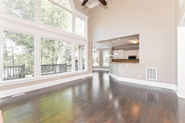 Building Photo - 1133 Hopedale Ln