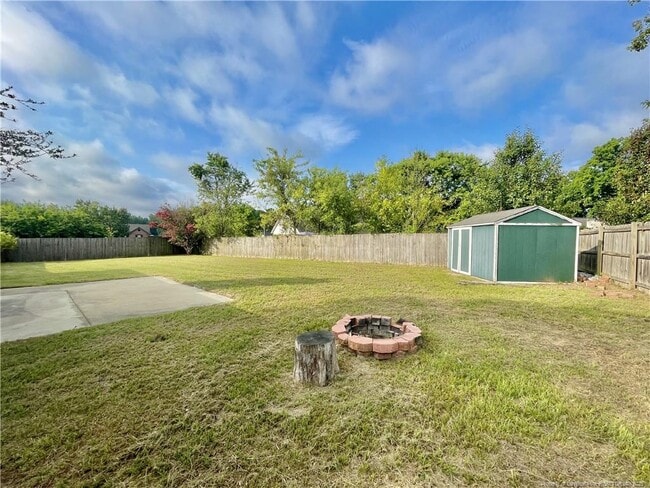 Building Photo - 103 Peregrine Pl