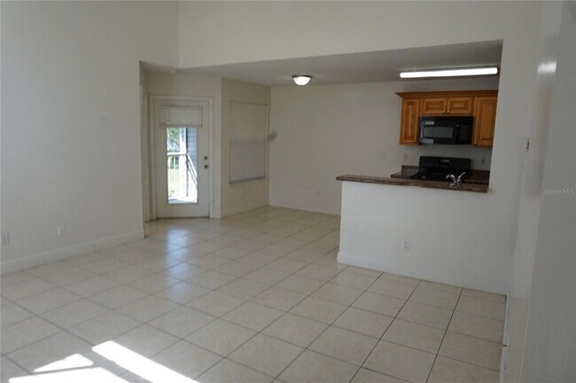 Building Photo - 2584 Grassy Point Dr