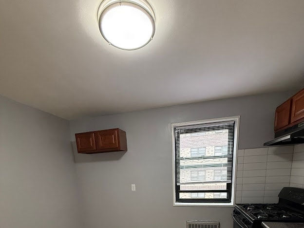 Building Photo - 56 S Munn Ave