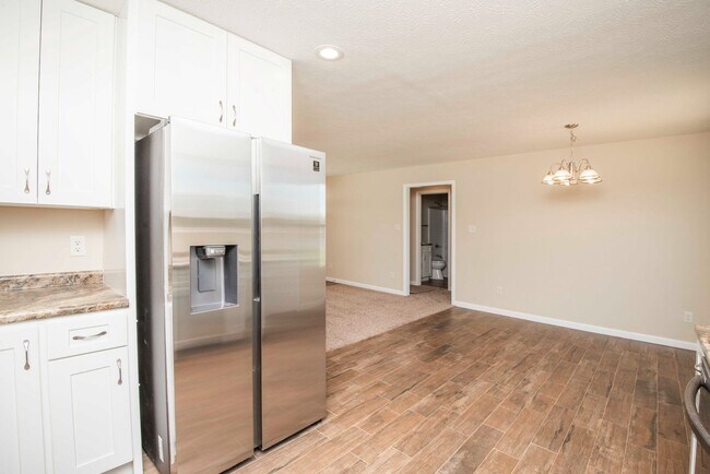 Building Photo - Knoxville 37849 - 3BR/2.5BA home with wash...
