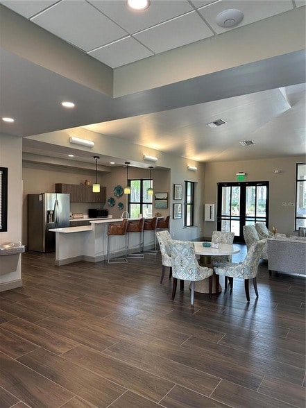 Building Photo - 2525 Relaxing Ln