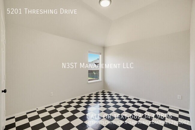 Building Photo - 5201 Threshing Dr