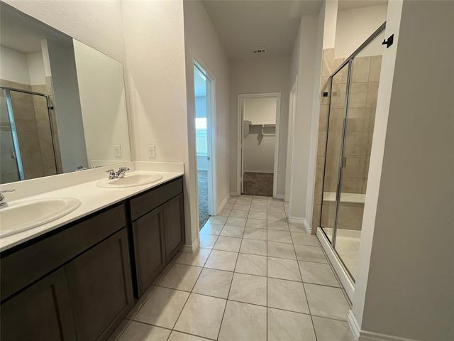 Building Photo - 611 Rawhide Way