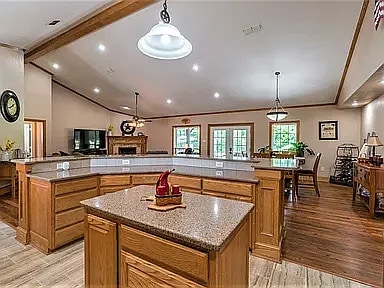 Building Photo - 235 Private Road 5834