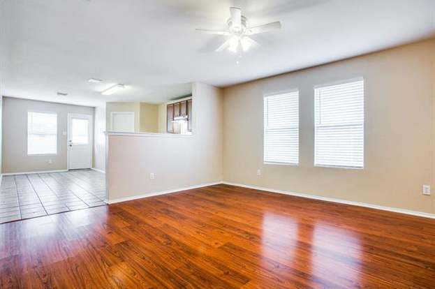Building Photo - 1128 Maplewood Ln