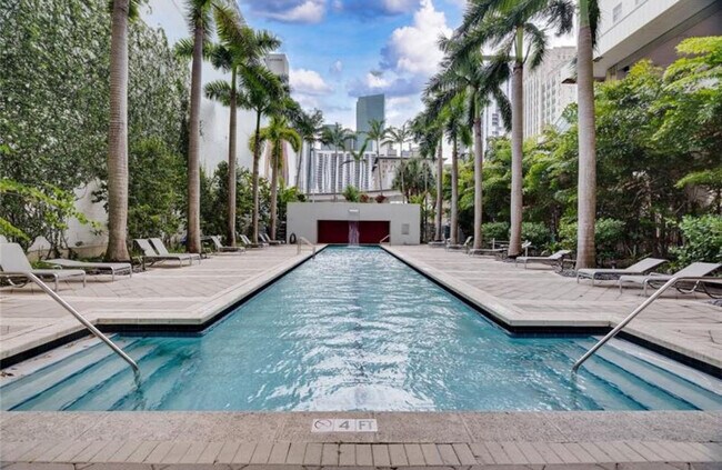 Building Photo - 133 NE 2nd Ave