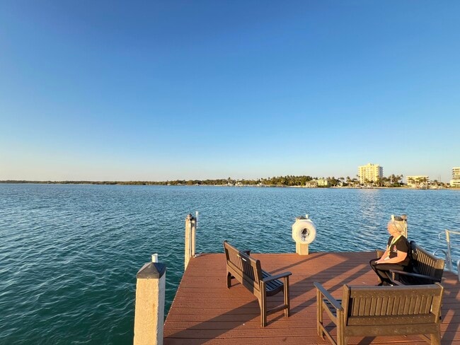 Building Photo - 100 Intracoastal Pl