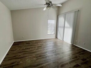 Building Photo - Freshly painted exterior and neutral color interior.