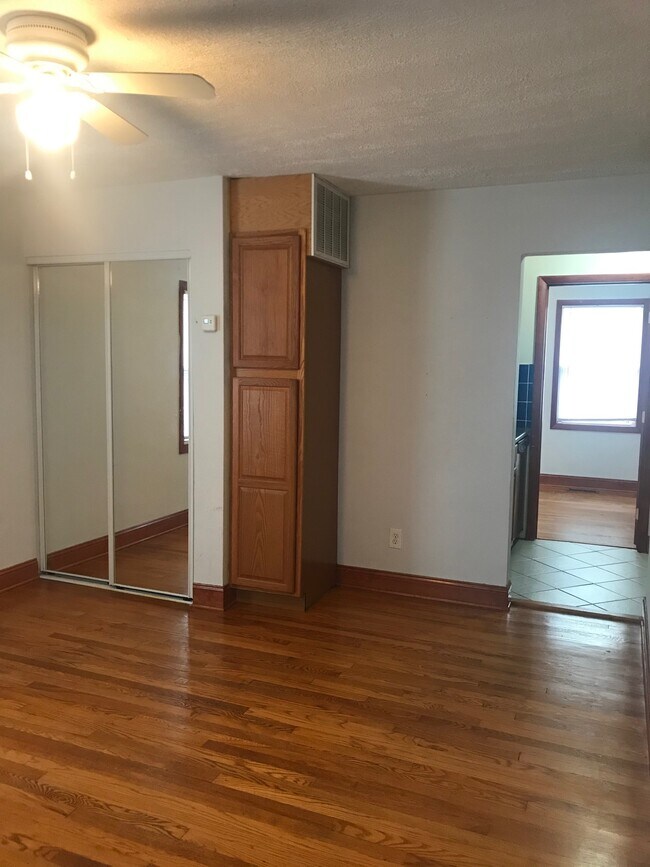 Building Photo - 3714 N 7th St